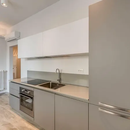 Apartment - Rosselli Florence