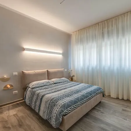 - Rosselli Apartment Florence