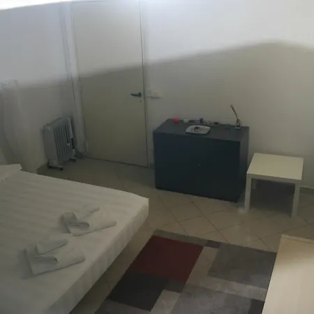 Luxury Rose Apartman *
