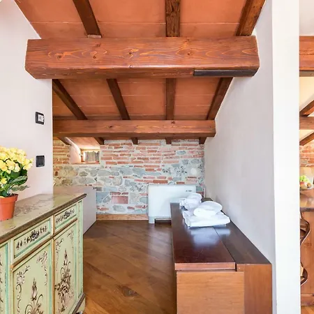 Il Mosaico Apartment *