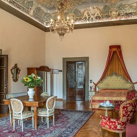 Paris Hotel