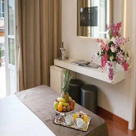Embassy 4* Florence