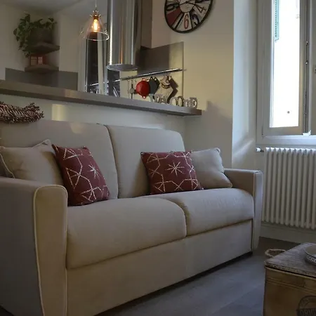 With Apartment Florence