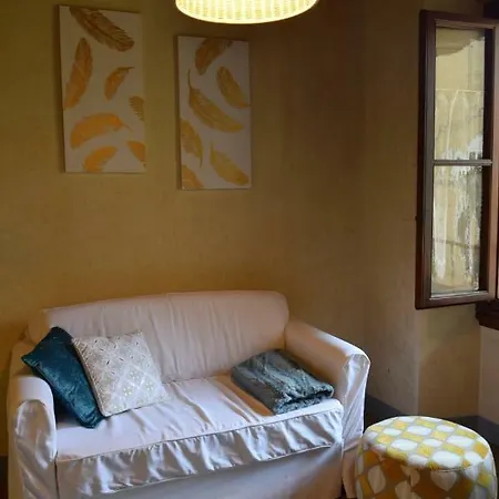 Calzaiuoli Luxury And Characteristic * Florence