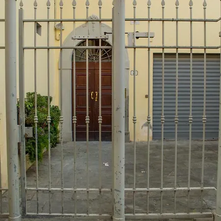 Relais Bargello Apartment Florence