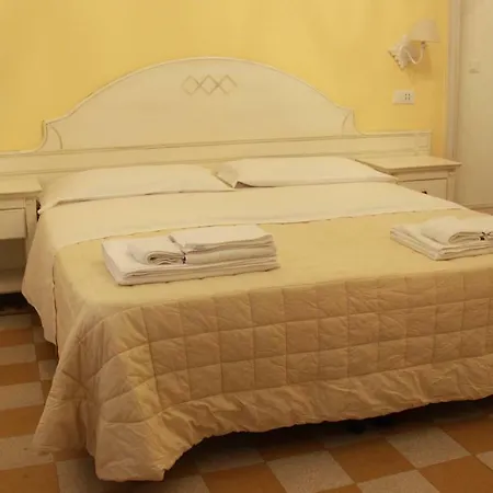 Domo Florenzia 3* Florence