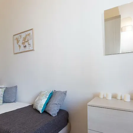 Apartment In Rome - Santa Maria Novella Palace Florence