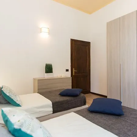 In Rome - Santa Maria Novella Palace Apartment