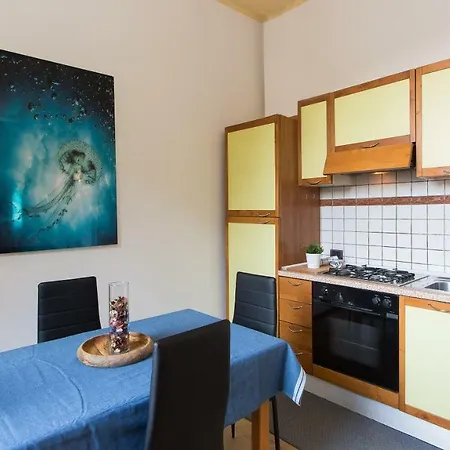 In Rome - Santa Maria Novella Palace Apartment