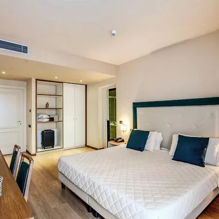 Hotel Demidoff Country 4*