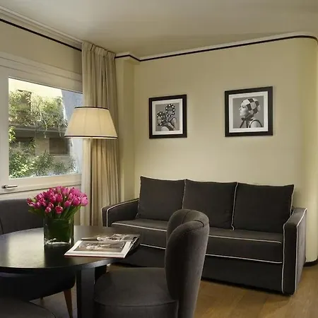 Ponte Vecchio & Hotell 4*