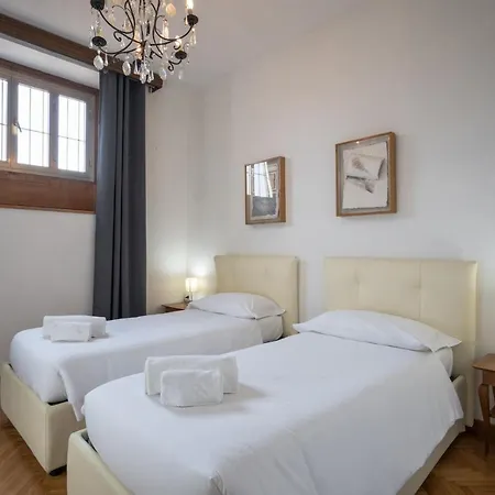 Aldobrandini Hotel