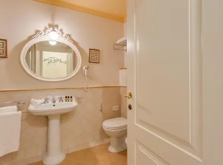 Bed & Breakfast La Casa Del Garbo - Luxury & 3*