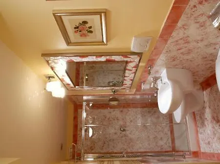 La Casa Del Garbo - Luxury & Bed & Breakfast 3*