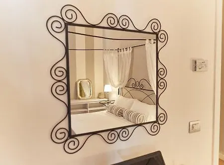 Di Piazza Del Duomo Bed & Breakfast