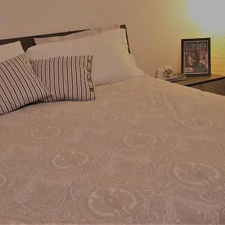 Ellery Queen Bed & Breakfast