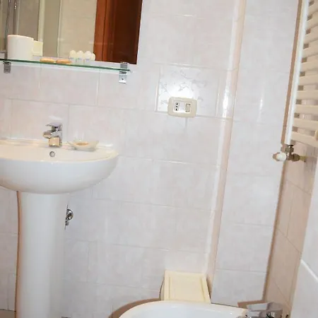Dalmazia Hotel 2*
