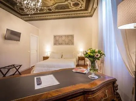 Bed & Breakfast Dimora Bandinelli 2*