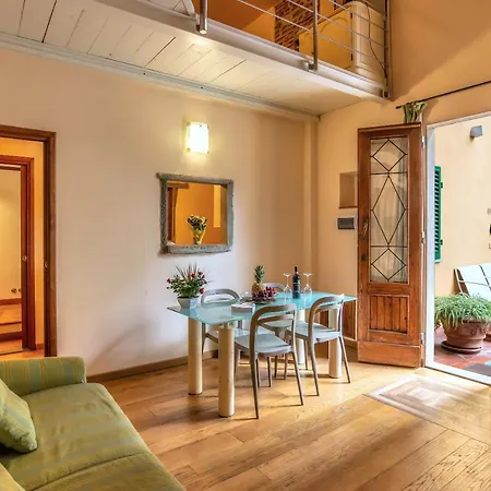 Il Mosaico Apartment Florence