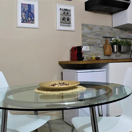 Apartment Crystal Ship Florenz