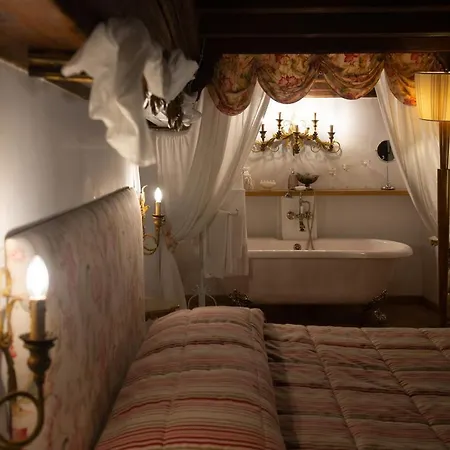 Corte Dei Neri Bed & Breakfast 2*