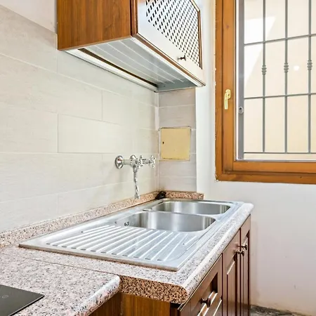 Pergola Theater Apartment *