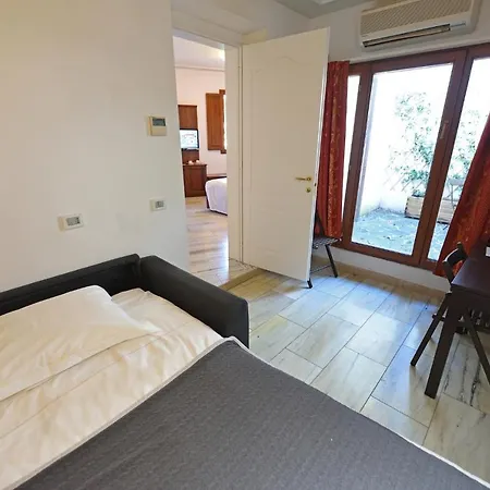 Gasthuis Relais La Corte Di Cloris 3*