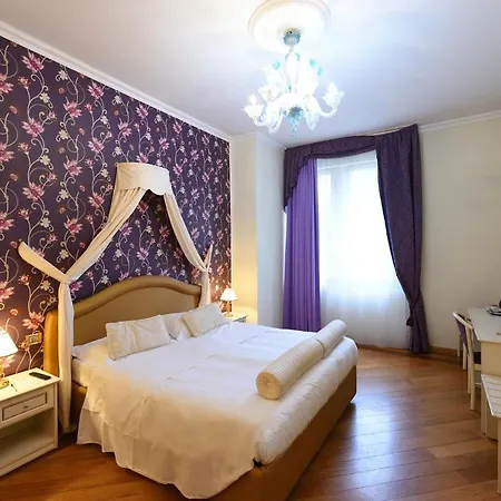 Gasthuis Relais La Corte Di Cloris 3*