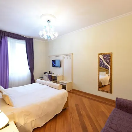 Gasthuis Relais La Corte Di Cloris 3*