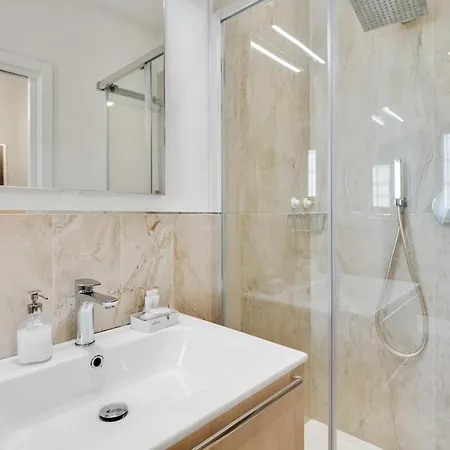 Palazzo Pitti & Ponte Vecchio Cozy Flat Florence