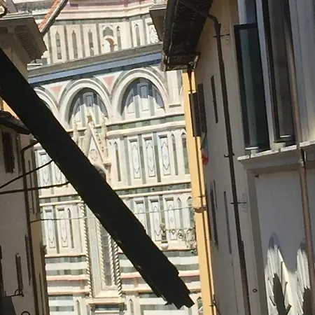 Al Campanile Apartment