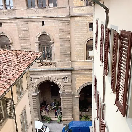 Dante Alighieri Bed & Breakfast