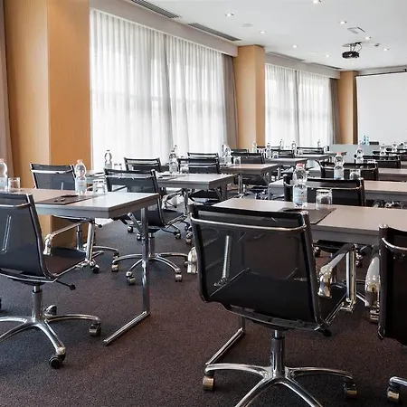 Ac By Marriott 4* Флоренция