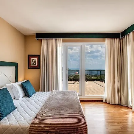 Hotel Demidoff Country
