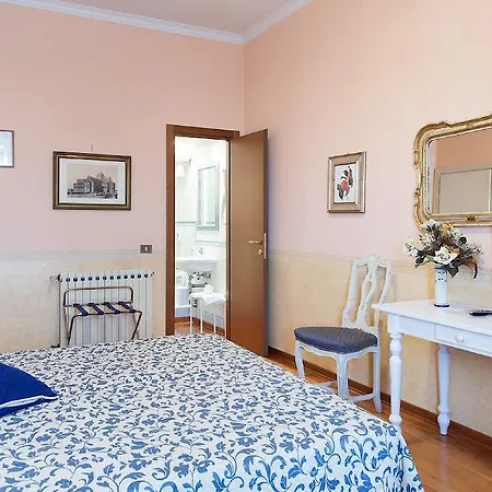 Andrea Hotel 3*
