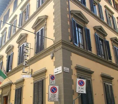Cimabue 9 Guest house Florence