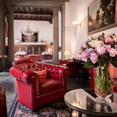 Torre Guelfa Palazzo Acciaiuoli Hotel
