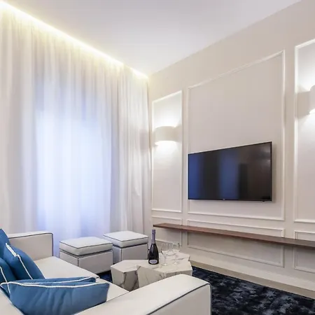 Luxury Blue Duomo By Mmega Apartment Florence