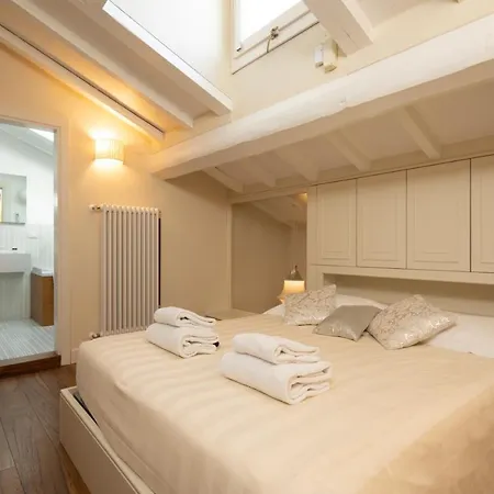 Apartment Bobolino Florence