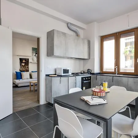 Lulli Bright And Cozy Flat Apartment