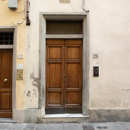 Apartment Santa Croce Classic Florence