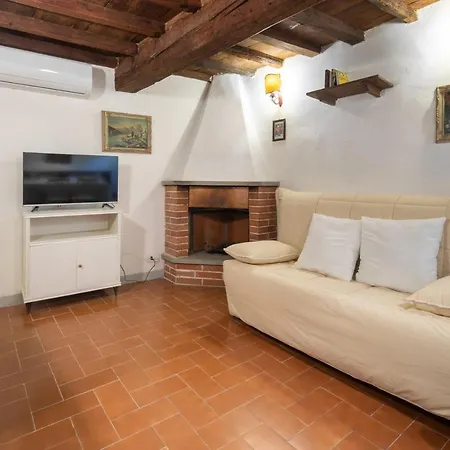 Apartment Santa Croce Classic Florence
