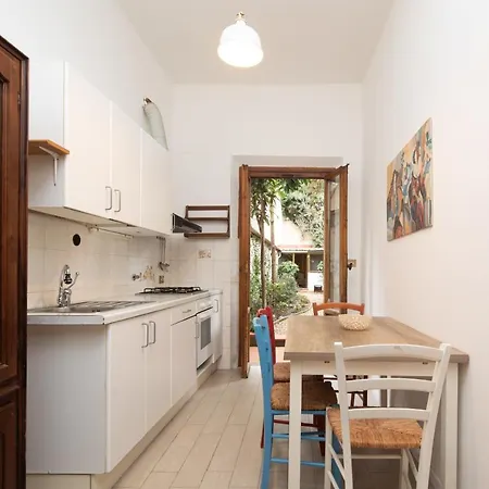 Apartment Oltrarno Garden *