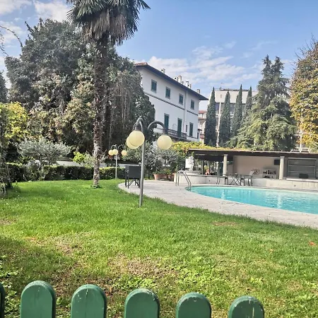 Royal 4* Florence