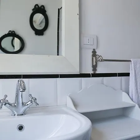 Apartment Maggio White *