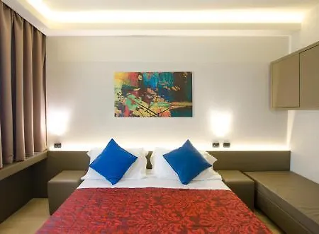 Unaway Firenze Nord - A1 Hotel 4*