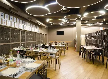 Unaway Firenze Nord - A1 Campi Bisenzio