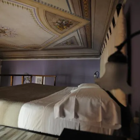 Porta San Frediano Bed & Breakfast *