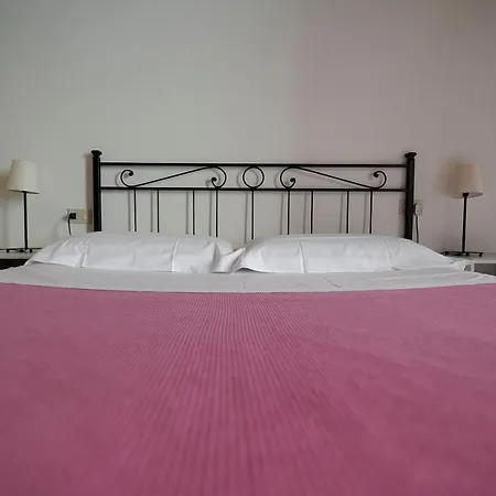 Porta San Frediano Bed & Breakfast Florence