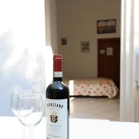 Porta San Frediano Bed & Breakfast Florence